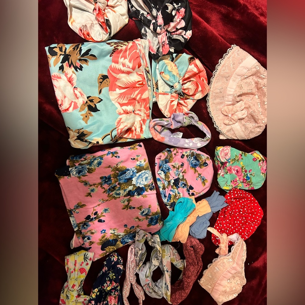 Newborn 2 Matching wraps w hats and 16 headbands